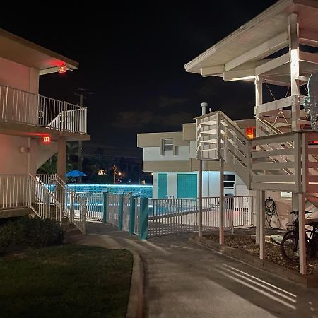 Carousel Beach Inn Fort Myers Beach Esterno foto