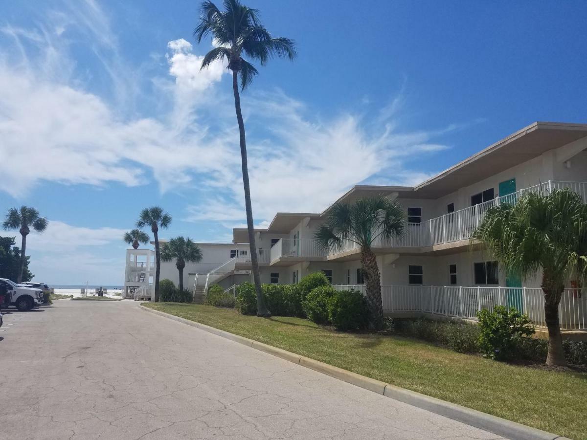 Carousel Beach Inn Fort Myers Beach Esterno foto